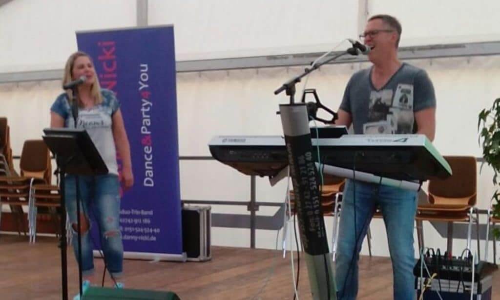 Musiker Hachenburg Danny und Nicki Live Musik für Kirmes Hochzeit und Geburtstag im Westerwald
