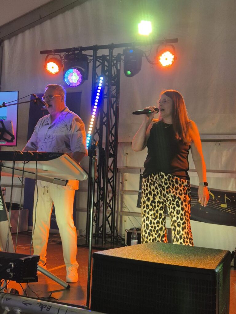 Musiker Herdorf Live Musik Hochzeit Geburtstag Danny Nicki